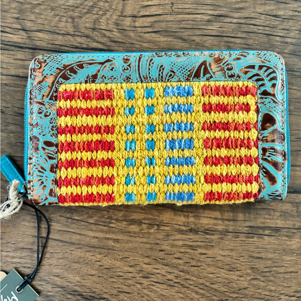 Myra Women’s full size wallet. Tooled turquoise Leather Western wallet. NWT